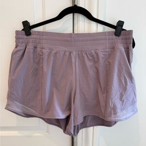 Lululemon Hotty Hot High-Rise Lined Short 4" Size 12 Violet Verbena